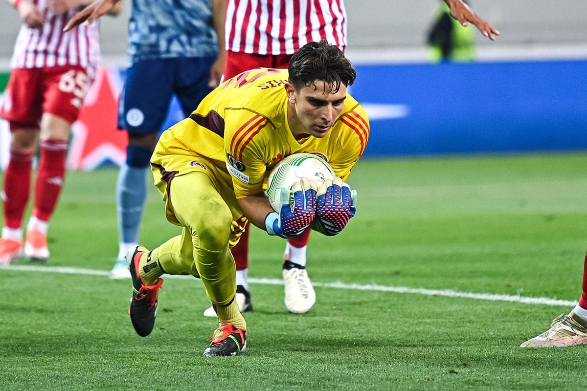 Kostas Tzolakis / Olympiakos Fiorentina Tipp Prognose (© Independent Photo Agency Srl / Alamy Stock Photo)