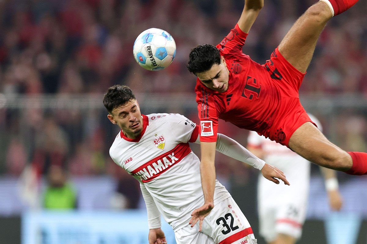 Fabian Rieder vs Aleksandar Pavlovic / Stuttgart FC Bayern Tipp (© diebilderwelt / Alamy Stock Photo)